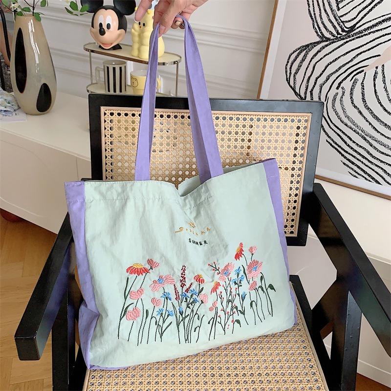 72 Splicing Retro Embroidery Large Capacity Shoulder Bag Cloth Bag Tote Bag Student Class Canvas Bag