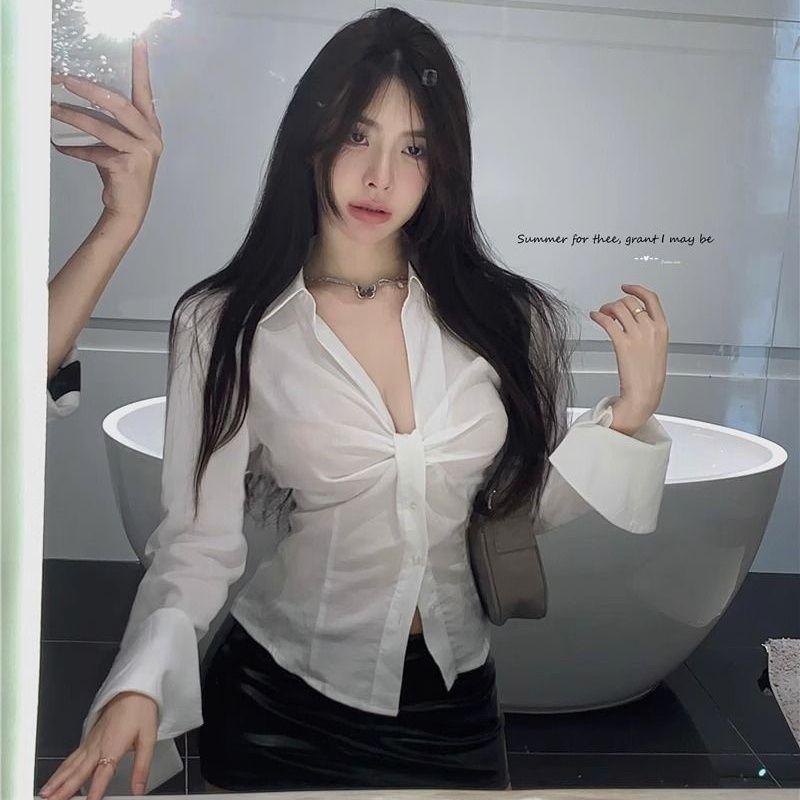 Women's White V-Neck Long-Sleeve Blouse - French Chic, Slimming Ruched Design for Autumn & Summer