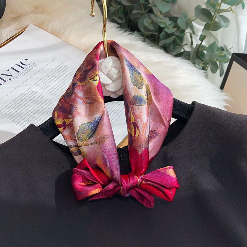 Angra red silk scarf small square scarf female versatile 111 mulberry silk spring and autumn foreign style send mother small scarf