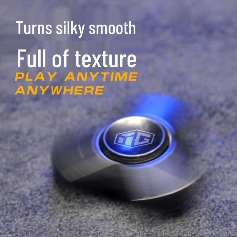 Yi Jue Stainless Steel Gyro: Black Technology Metal Stress Relief Toy.
