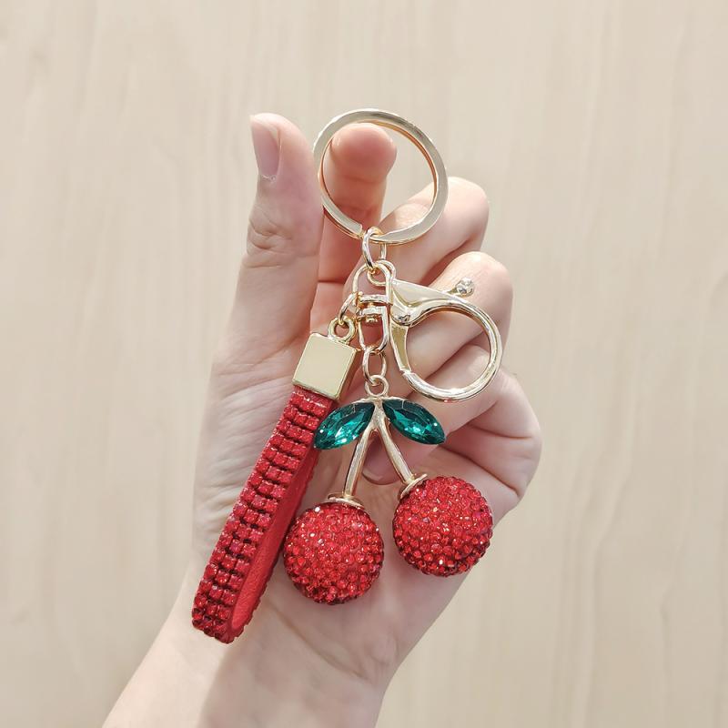 

Creative Alloy Diamond Inlaid Red Cherry Keychain Fashion Simulation Fruit Keychain Exquisite Bag Decoration Accessories Gifts A2