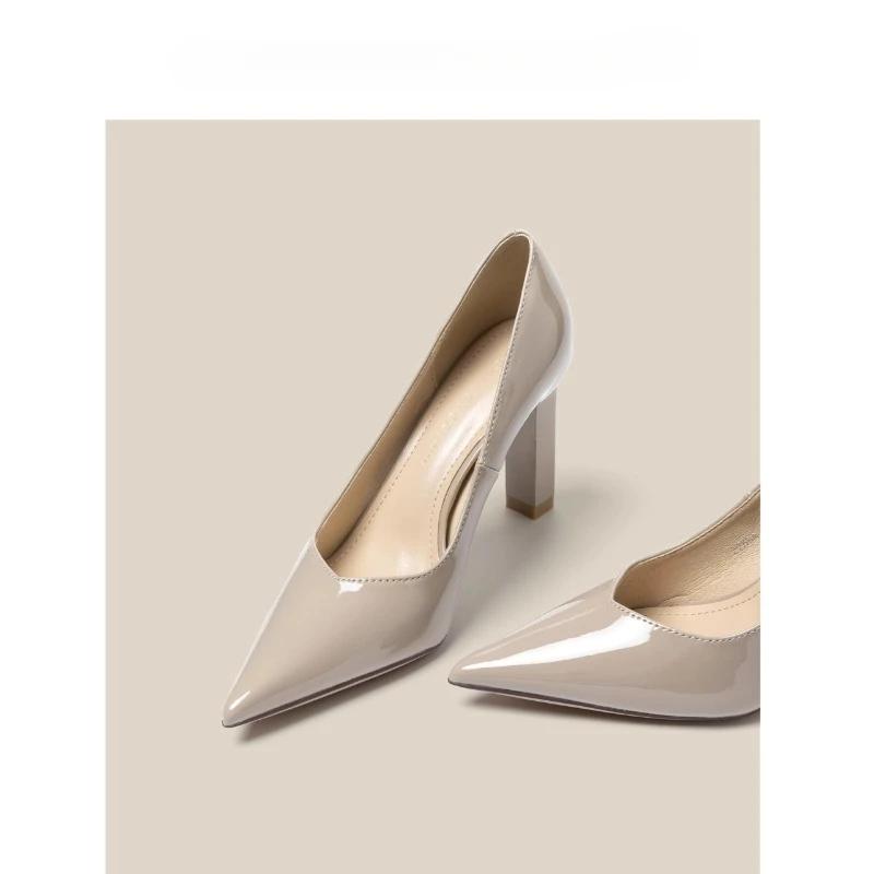 

Модные туфли на квадратном каблуке, женские туфли из лакированной кожи, сексуальные, для свадебной вечеринки, для официального отдыха, супер большой размер 2024 39 телесный