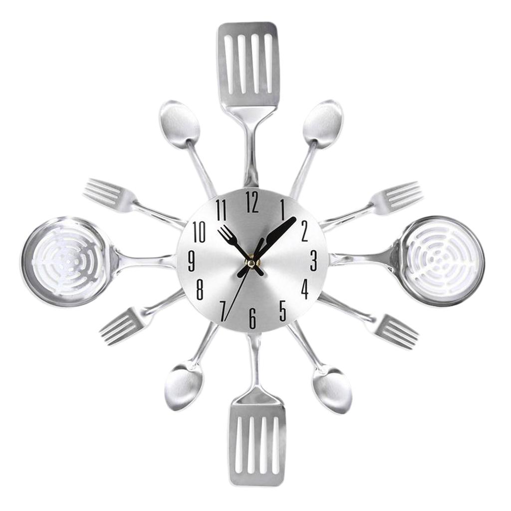 Non-ticking Creative Pan Shape Wall Clock Luxury Metal Digital Wall Timepiece for Kitchen Restaurant Wall Decor