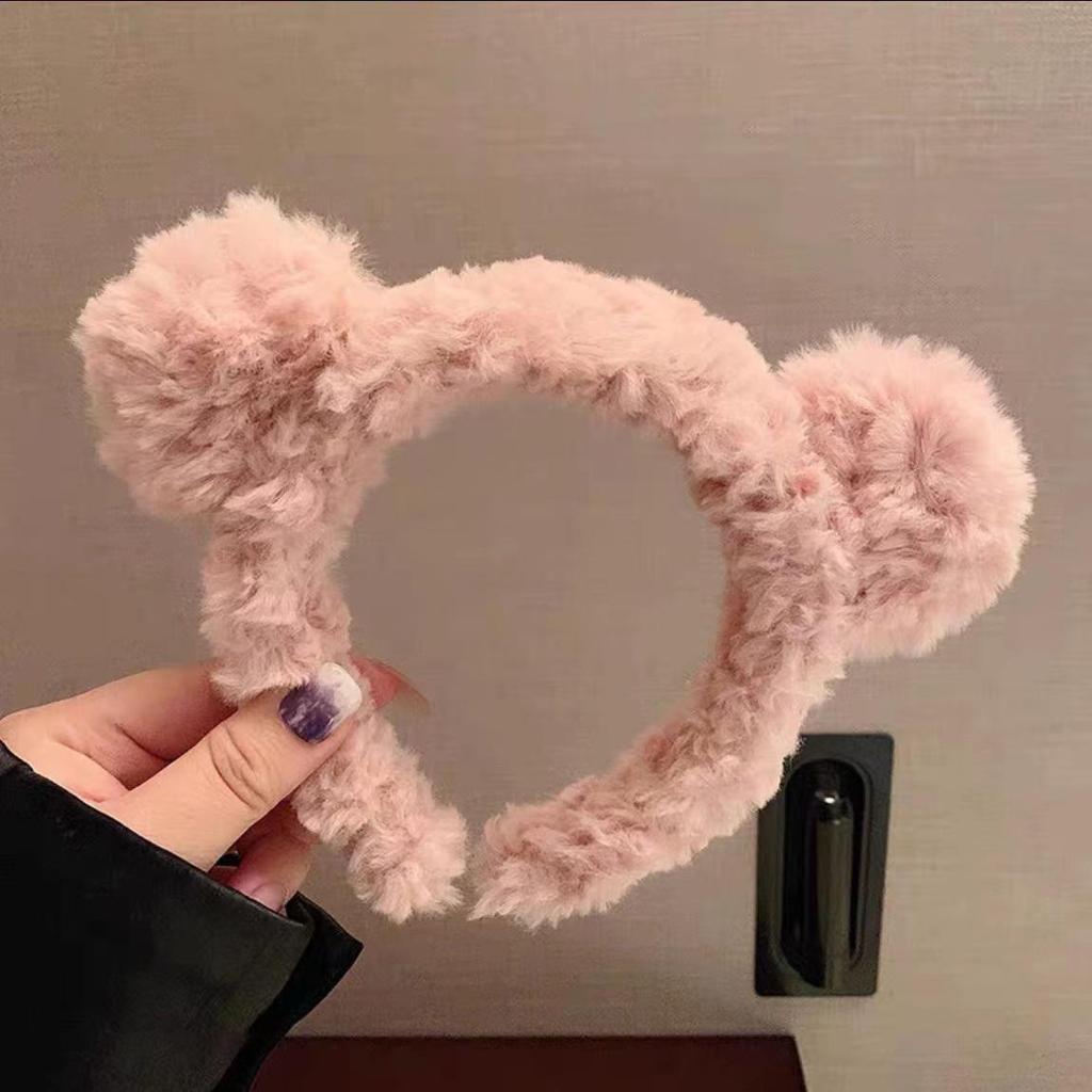 Adorable Rabbit Ear Plush Headband for Women, Face Wash Hair Clip, Internet Celebrities' Rabbit Fur Hair Accessory.