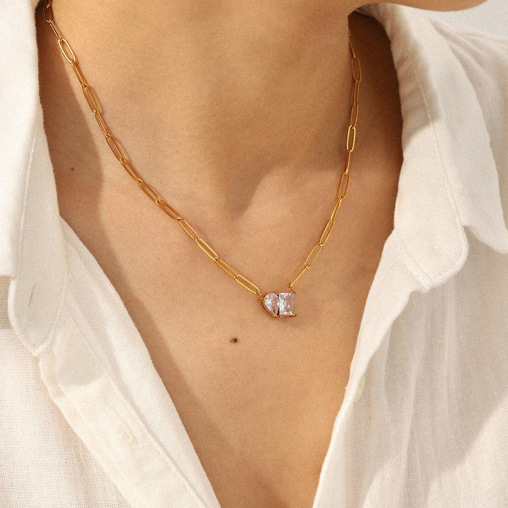 Women's teardrop square zircon necklace, titanium steel light luxury clavicle chain accessory