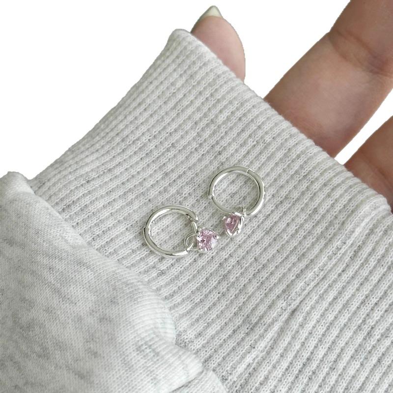 

Pink Heart-shaped Zircon Earrings - Elegant and Stylish, with A High-end Touch. Perfect for All Occasions. Pink heart shape