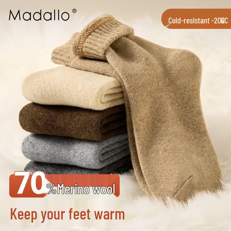 Men s 70% Wool Blend Thermal Mid-Calf Socks One Size
