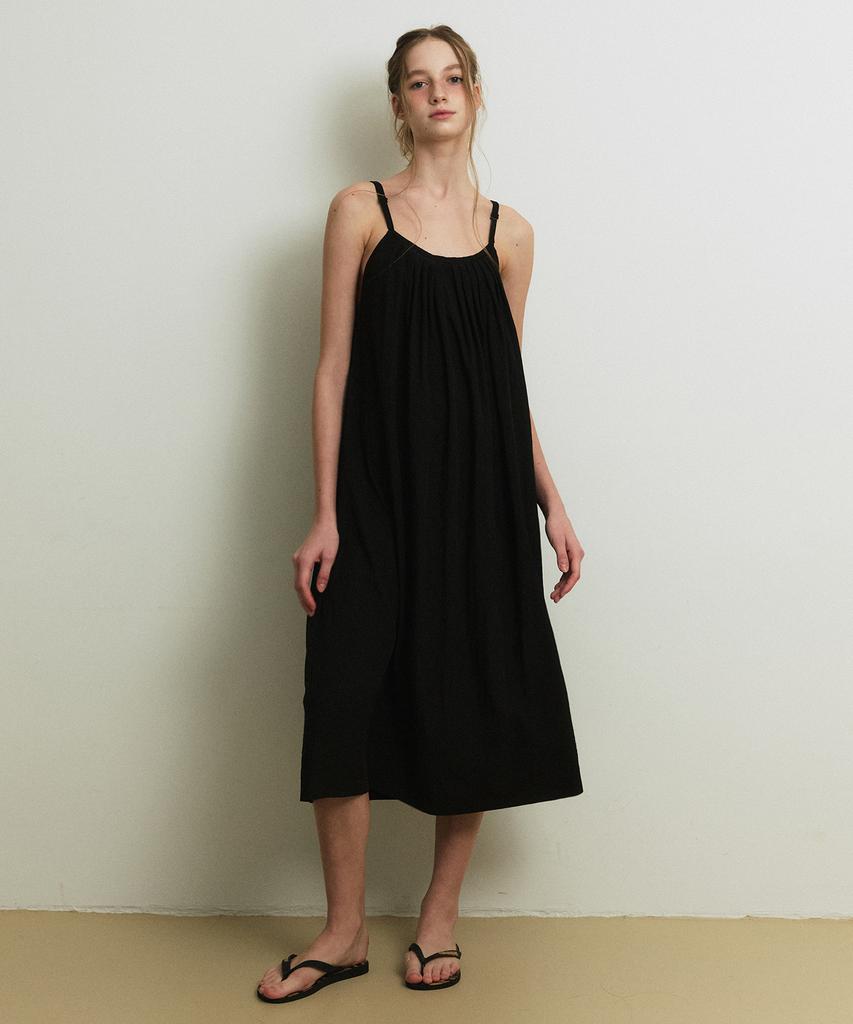 GREENBUTTER Embroidery Rayon Dress (Black)