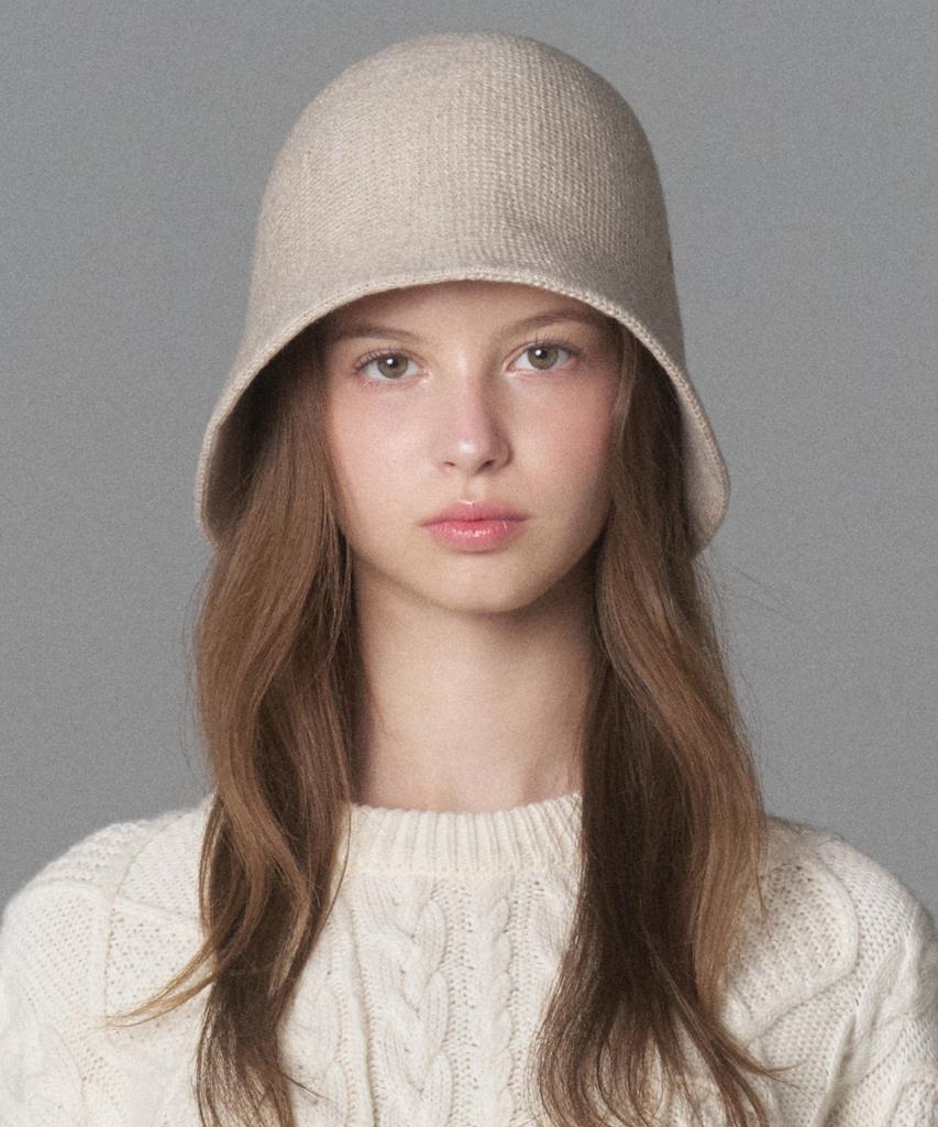 Hwaiteusaenjeu Knit Bonnet Hat Husslia (8 Colors)