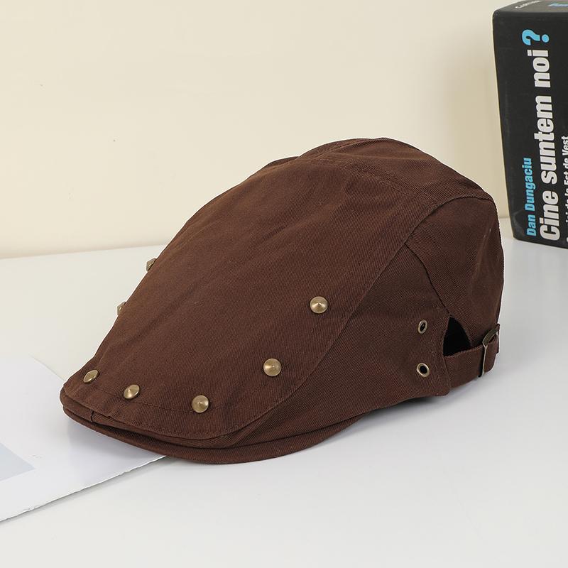 

Simple personality double side buckle rivet front hat Hip Hop Spice trend beret reverse painter hat One Size brick червоний колір