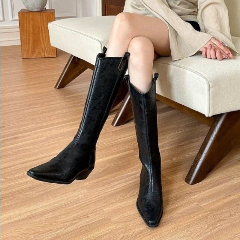 Fashion New Style Women Autumn/Winter Colors European and American Pointed Thick Heel High Barrel Large Western Side Zipper Denim Boots
