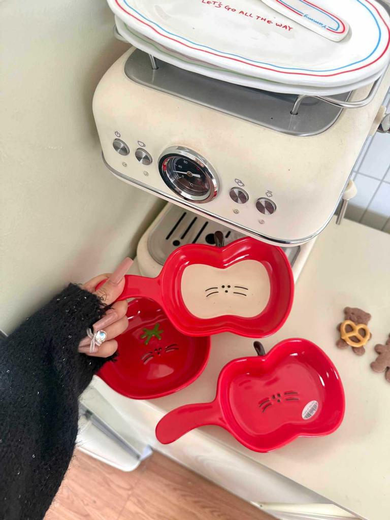 High-Value Cute Cartoon Baking Pan & Ceramic Apple Plate with Handle for Home & Pet Use
