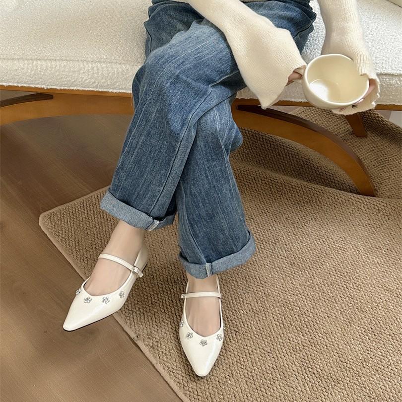 Inner Height Increase French Rhinestone Word Belt Mary Jane Shoes Women's 2025 Summer New Shallow Single Shoes Flat Shoes Small Leather Shoes