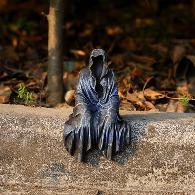 Halloween Faceless Ghost Ornament, Black Robed Nightwalker Ornament, Gothic Sitting Table Ornament, Home Resin Statue