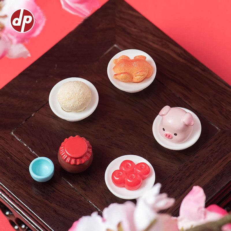 New Year's Small Ornaments Worship Goddess Of Fortune Resin Crafts Desktop Car Fortune Small Ornaments