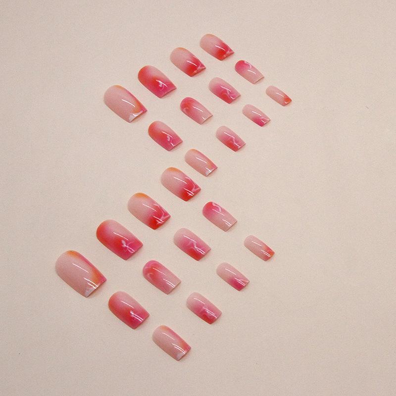 Soft waxy, sweet and warm color, medium and long pink and yellow smudge nail art, European and American sweet girls ins wind fake nails, wearing nail
