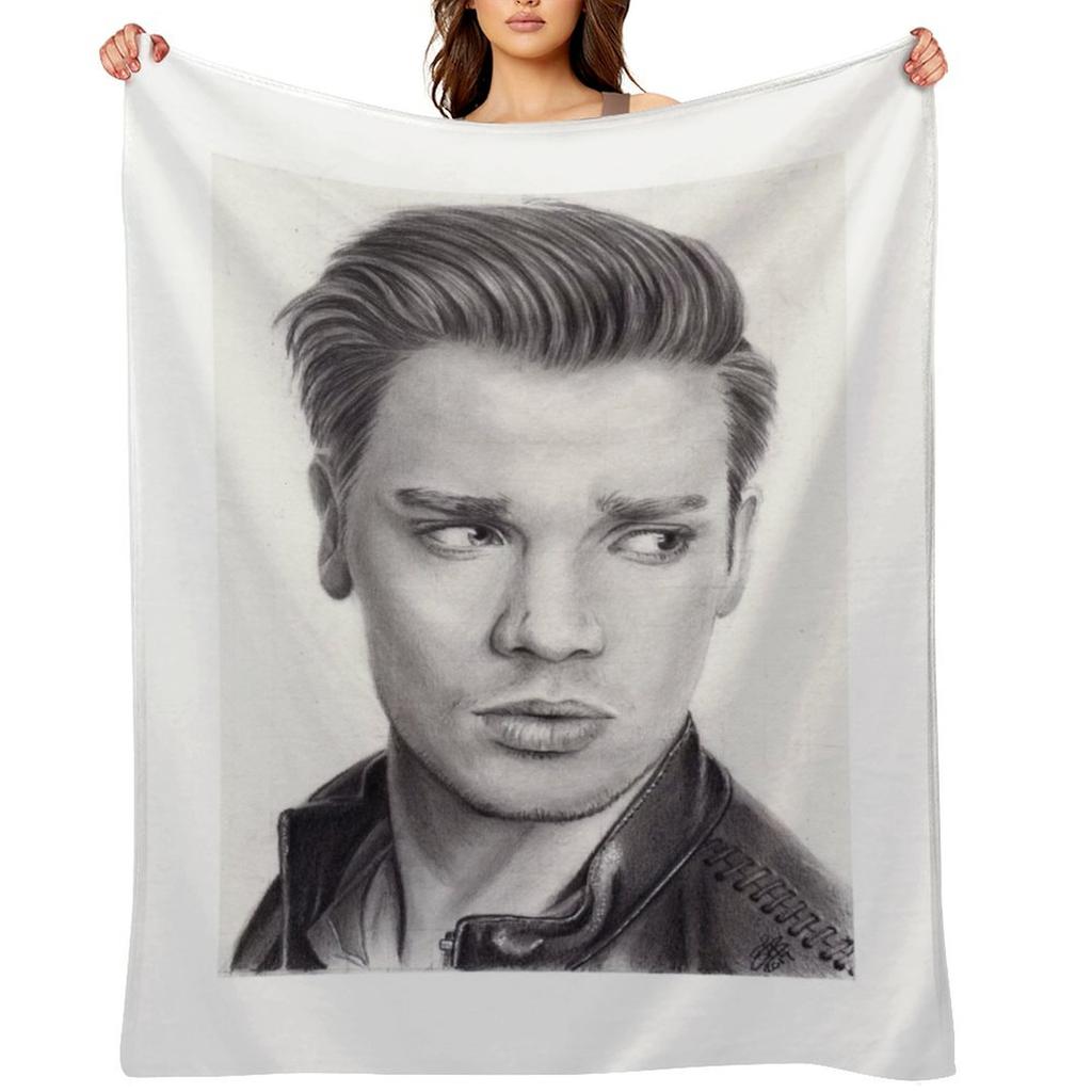 Dominic Sherwood Throw Blanket christmas gifts Weighted Picnic Blankets For Baby Blankets