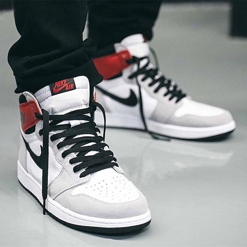 Jordan 1 Retro High Light Smoke Grey GS 575441-126