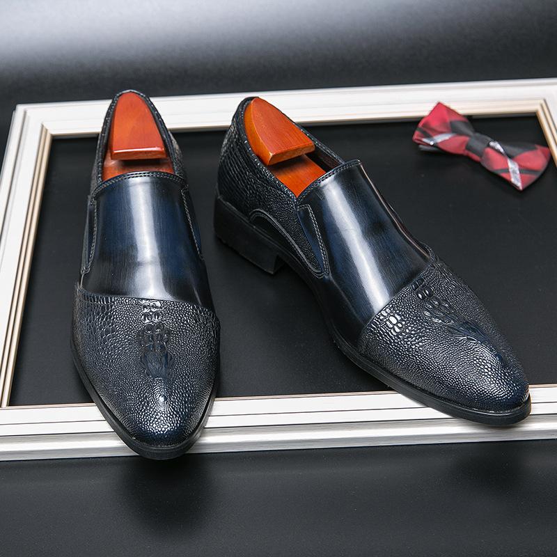 Business dress leather shoes Brock leather shoes men's versatile Korean version engraved casual pointed suit groom wedding men's shoes