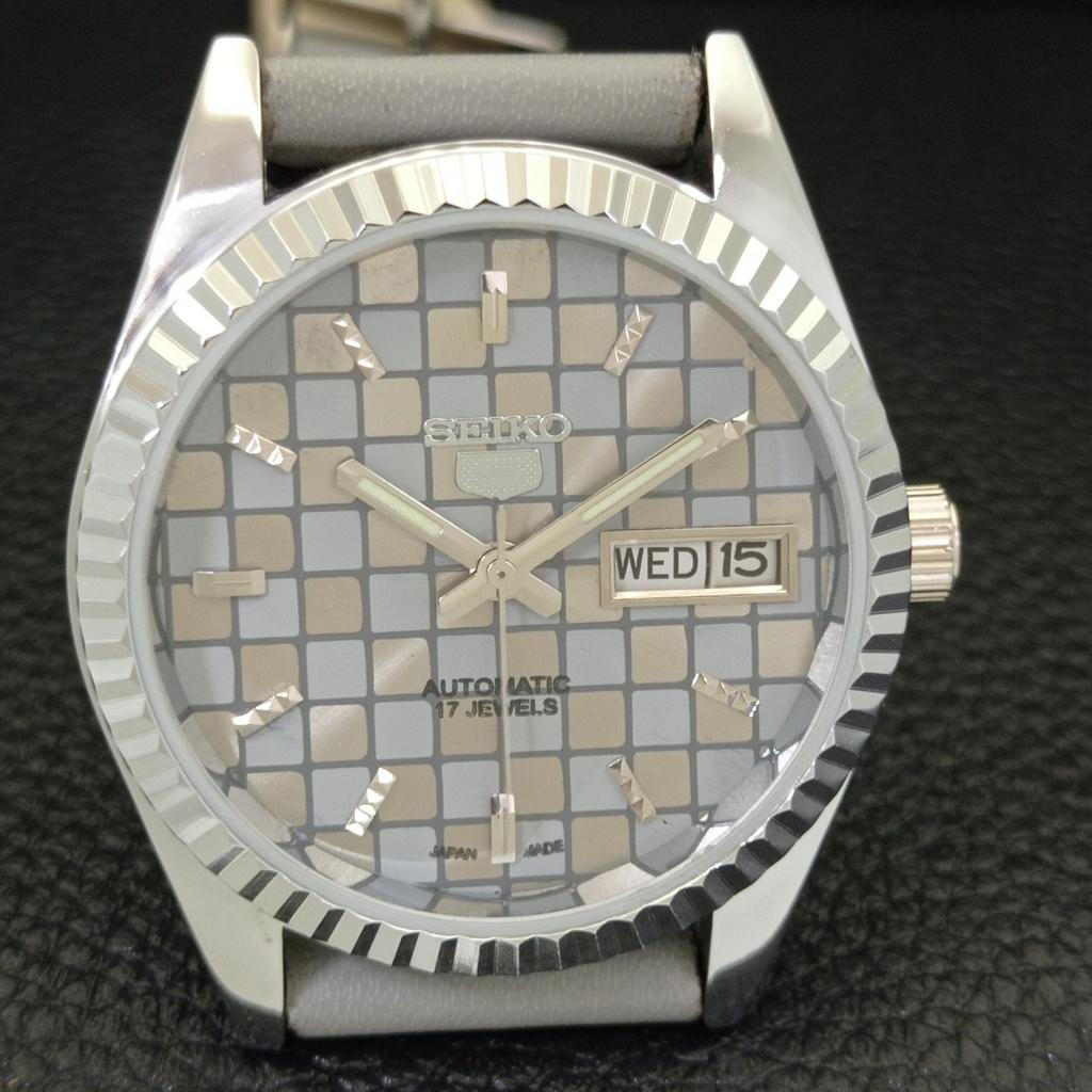 VINTAGE REFURBISHED SEIKO 5 AUTOMATIC JAPAN MENS GREY COLOR DIAL WATCH A440349-4 Sk-a440349