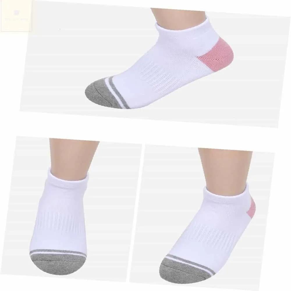Crocodile women s sports socks running socks patterned socks women s sports socks ankles 24cm Black (4 pairs)