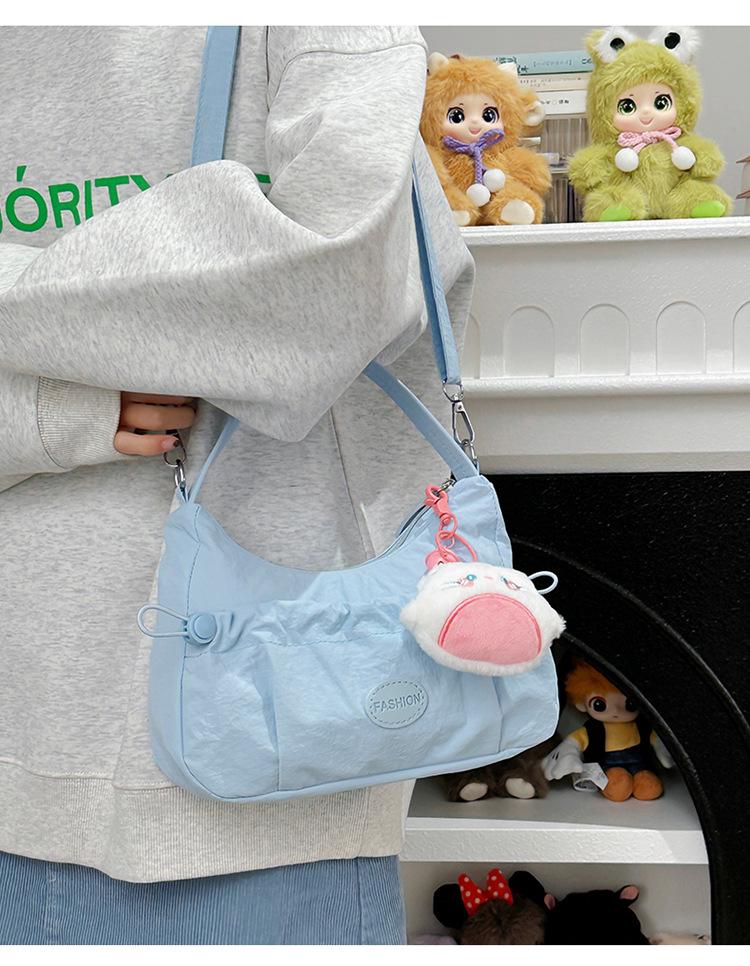 Niche Dumpling Bag: Stylish, High-Quality Casual Crossbody with Girly Design