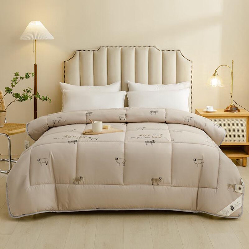 

York Roland Winter Australian Wool Quilt