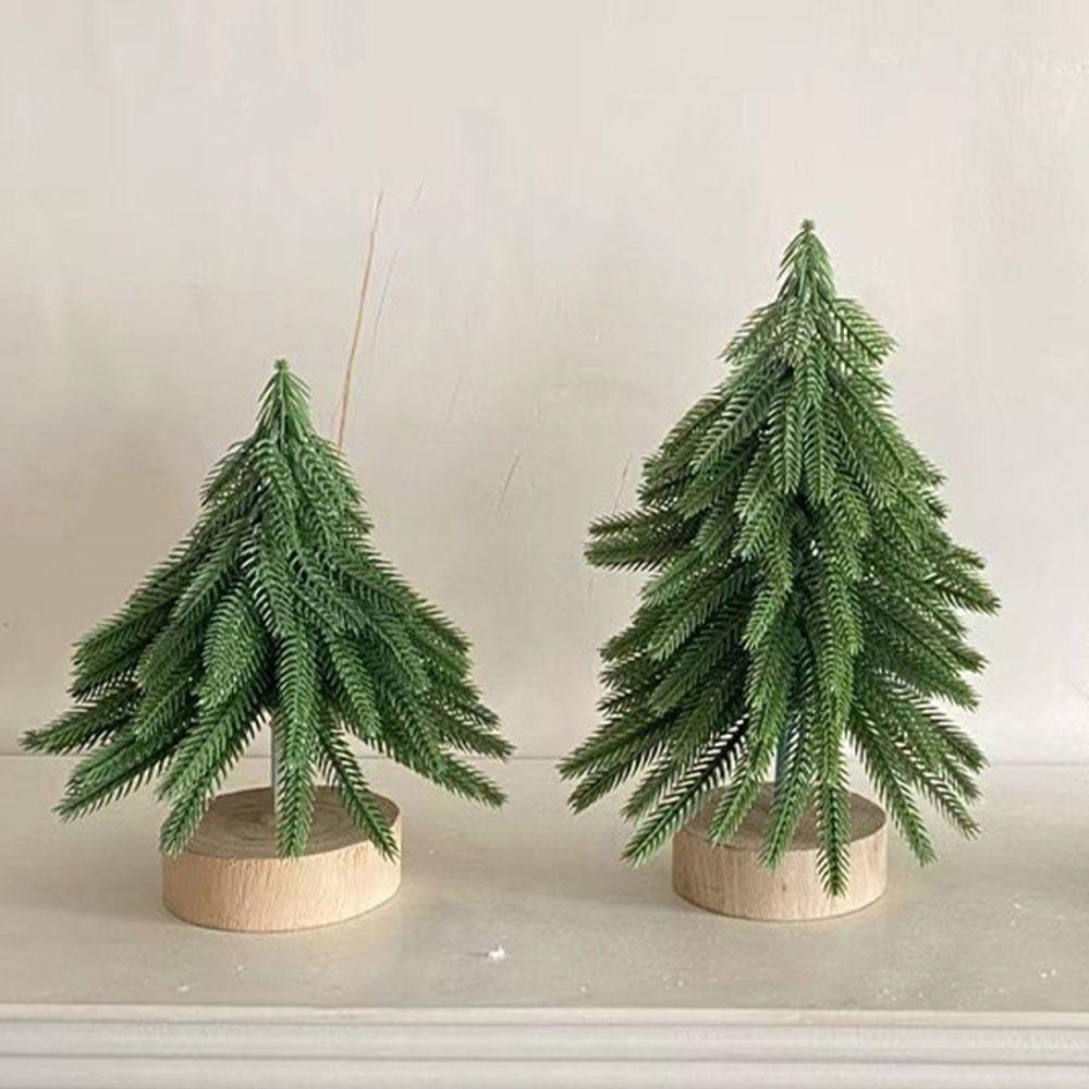 Mini Snow Pine Tree ve tvaru věže Ručně vyráběný Mini Christmas Tree Flocked Cedr Tree Party