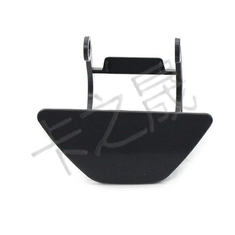 Kryt ostřikovače světlometů BMW řady 5 F10/F18 2014-2016 (51117332684/51117332683)