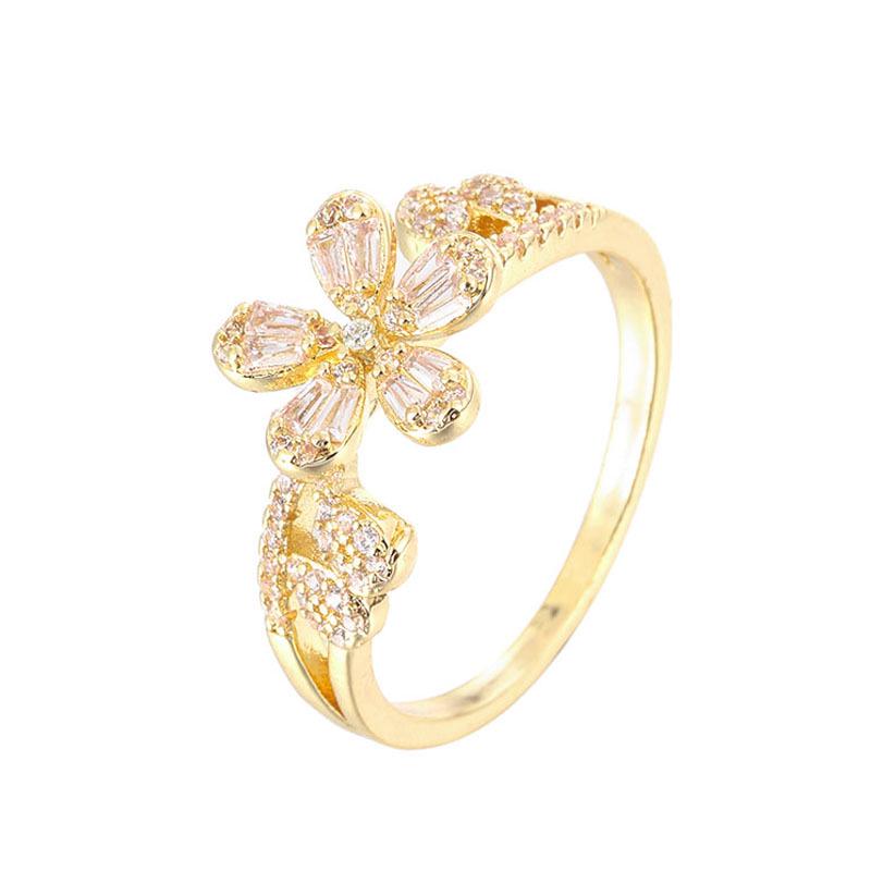 Elegant Exquisite Diamond Flower Design Women's Ring