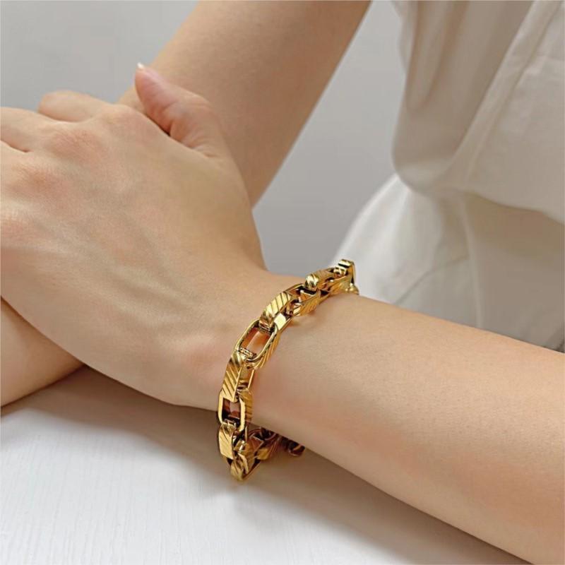 Stainless Steel Emboss Square Splicing Bracelet For Women Personality Hip Pop Style Party Jewelry Gift