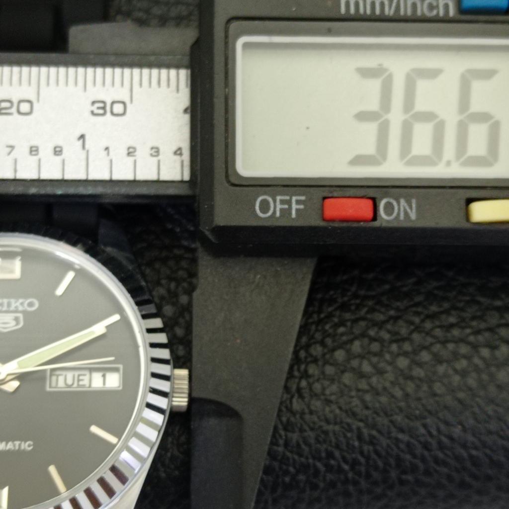 REFURBISHED SEIKO 5 AUTOMATIC 6309A JAPAN MENS VINTAGE BLACK WATCH A701688-5 R206c-a701688