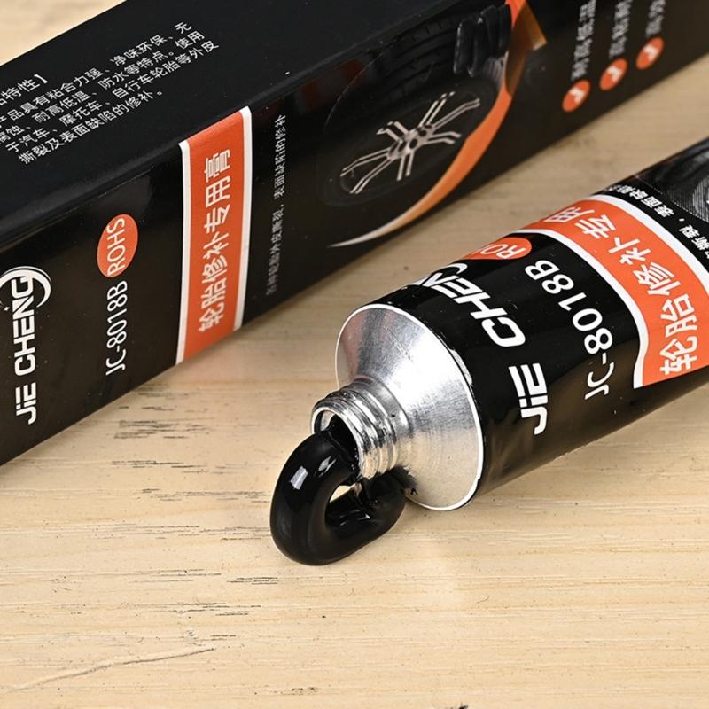 Easy Carry  Tire Repair Adhesive 30ml/50ml Tire Sealant Ensuring Driving Safe  for Quick Leak Fixing for Emergency Use
