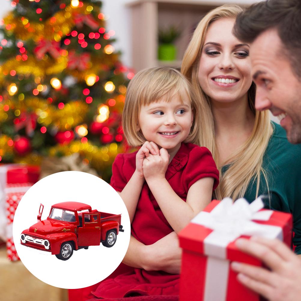 Vintage Red Truck Decor 1:32 Red Metal Pickup Truck Car Model Christmas Decorations for Desktop and