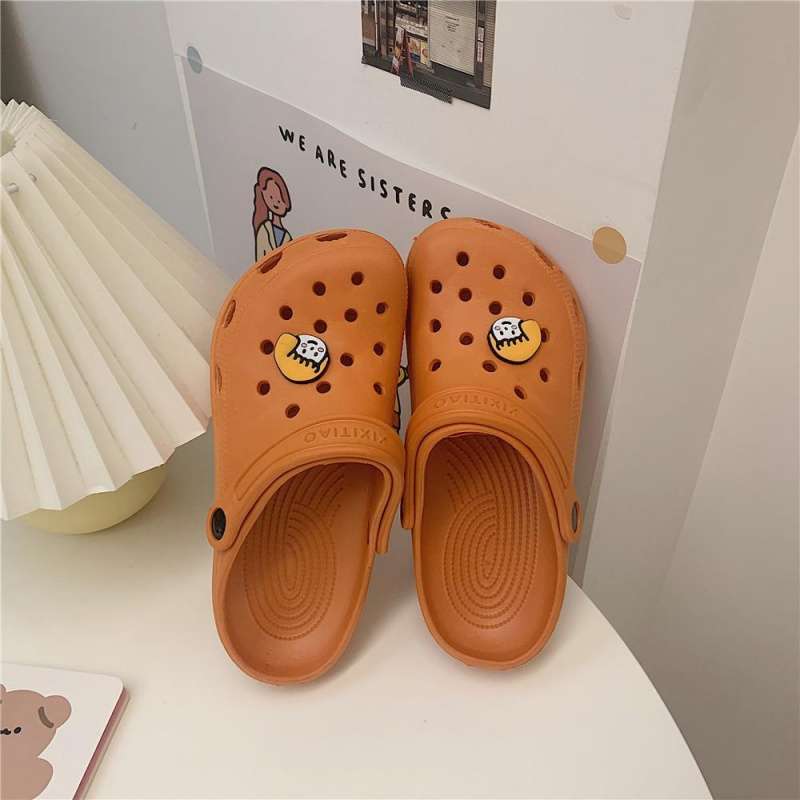 Korean new hole shoes ins cartoon cute couple bag head cool slippers men and women comfortable nurse shoes non-slip