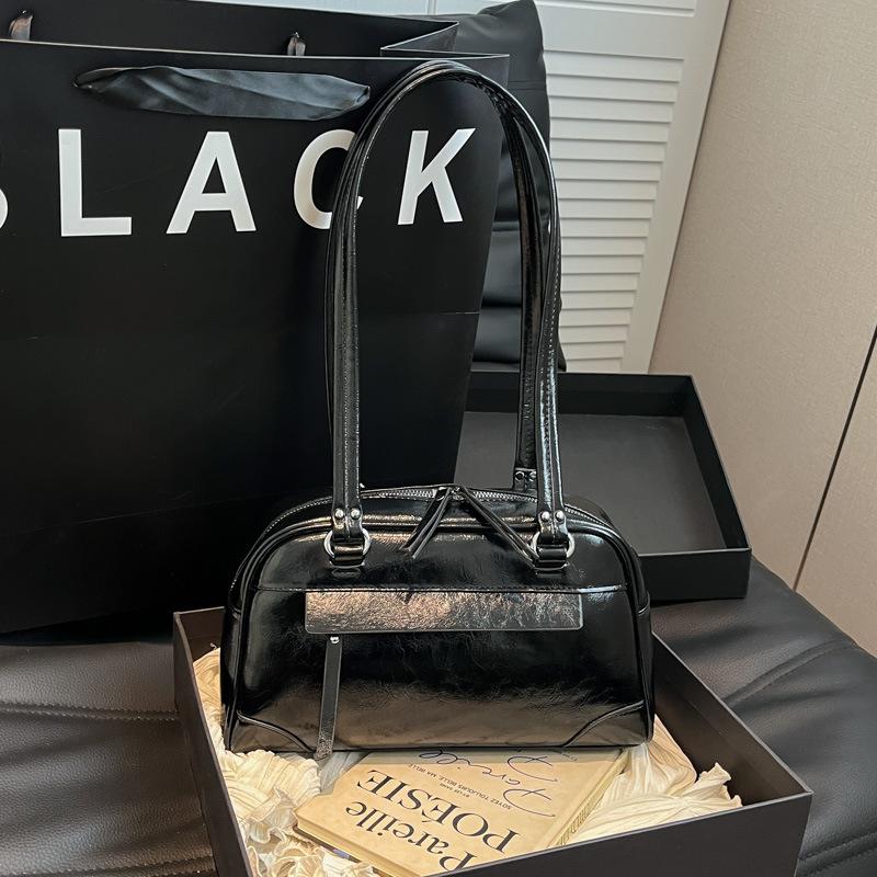 Shoulder Bag Women's New Versatile Casual Work Commuter Handbag