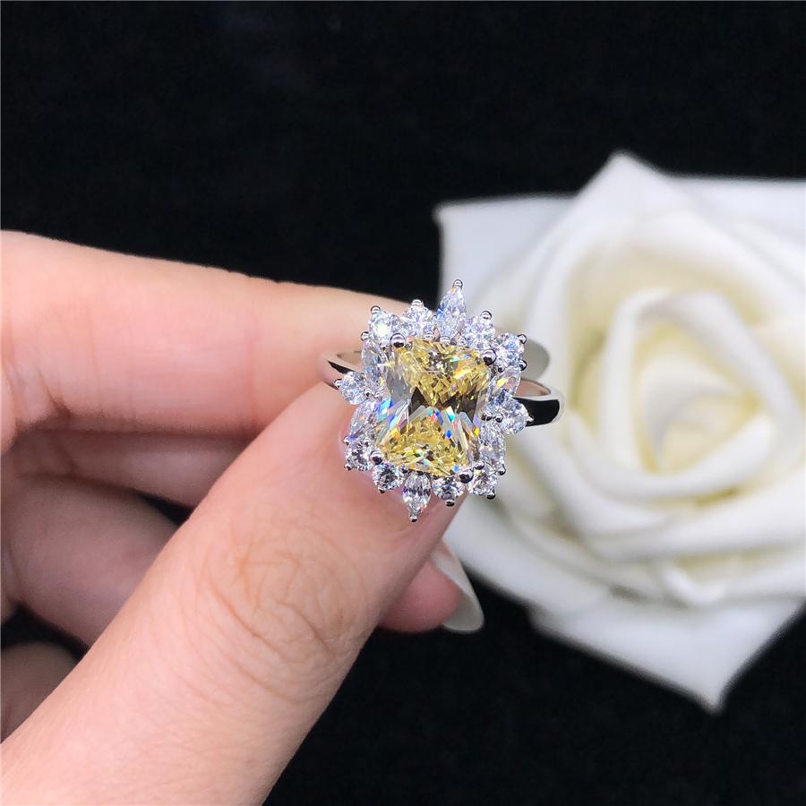 Solid 18k White Gold AU750 Ring 3CT Cushion Light Yellow Diamond Women Wedding Ring Fashion Wedding Jewelry Accessories