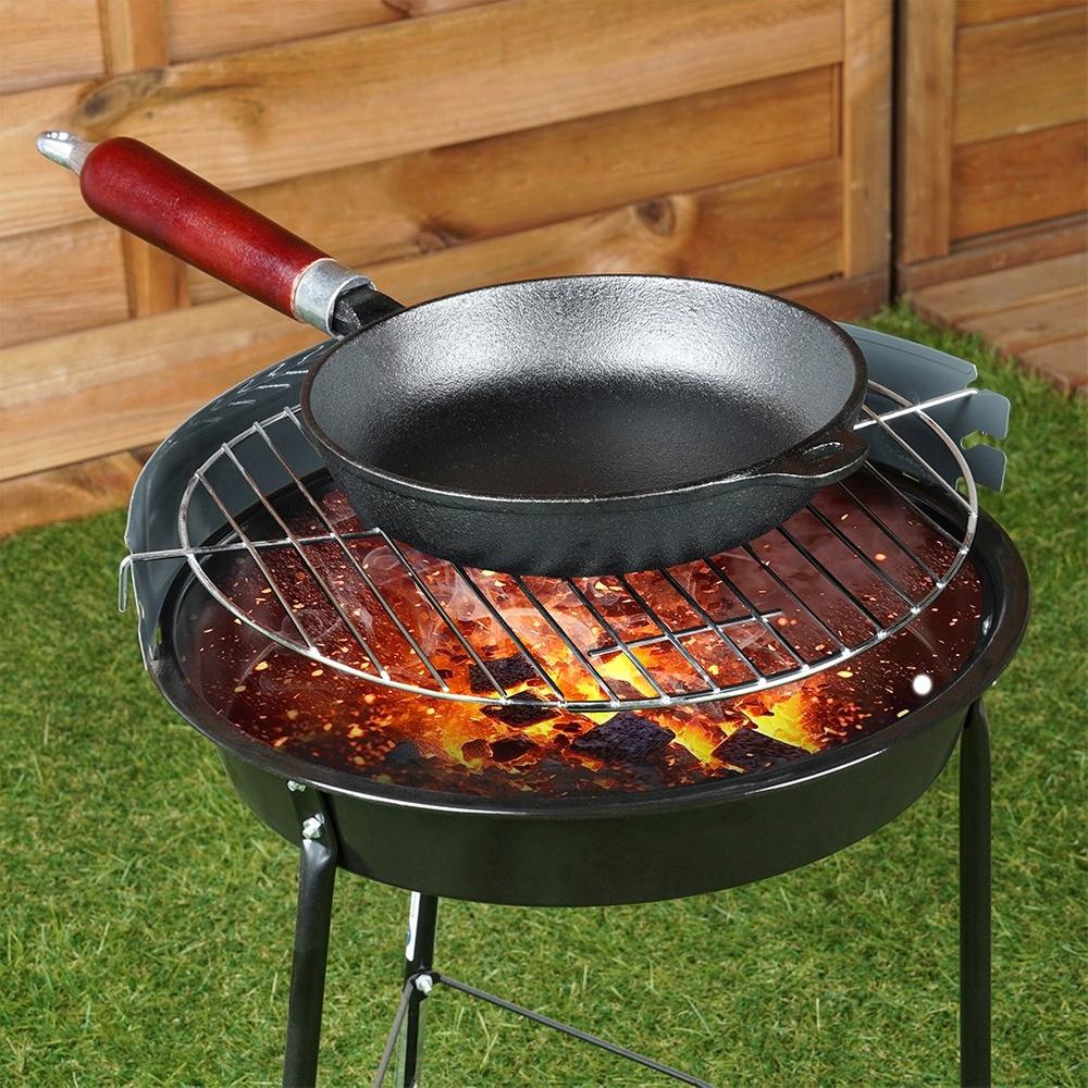 Cast iron frying pan with silicone cover CAST LINE 30 cm