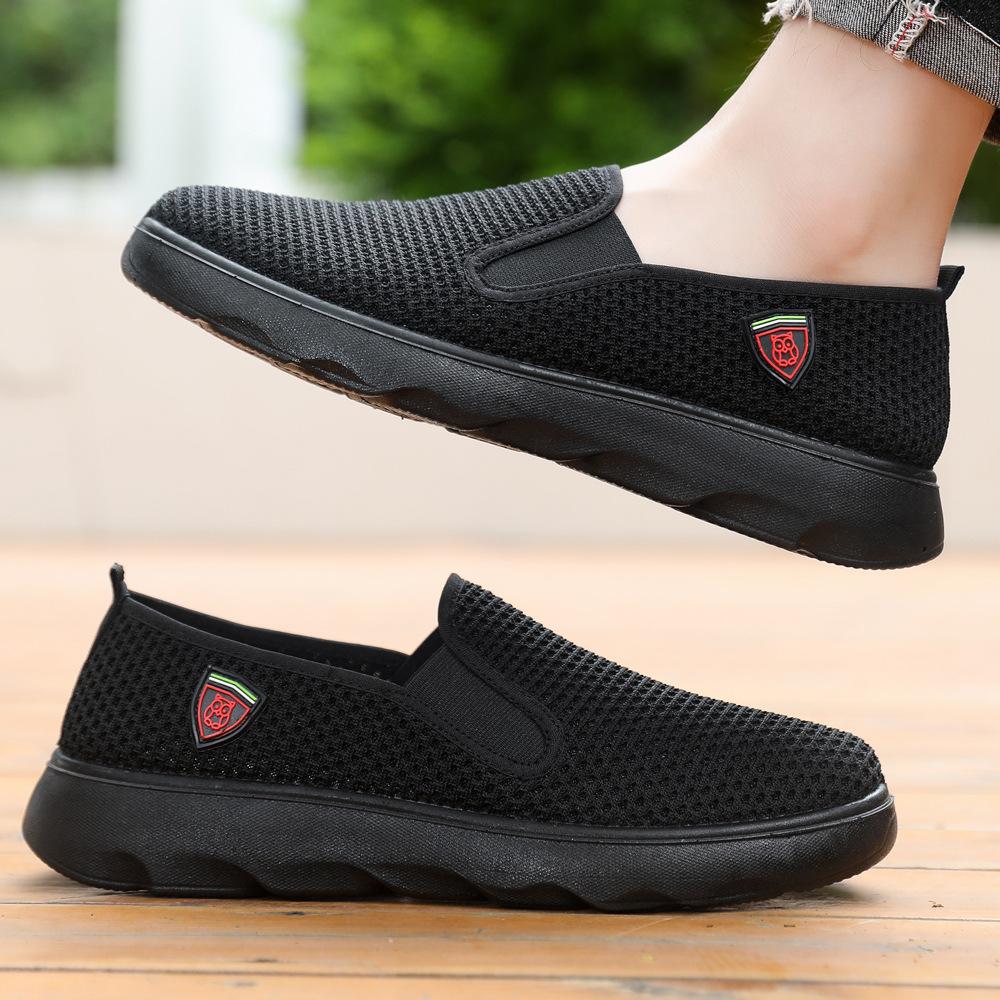 Sommer neue atmungsaktive leichte weiche Sohle bequeme Walking Netzschuhe trendige Herrenschuhe lässig faul ein Pedal