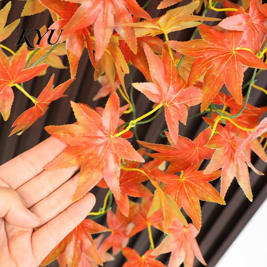 Faux Plant Garland for Seasonal Decor 5?Fork Artificial Maple Leaf Hanging Vine, Fake Foliage Wall Autumnal Festivals Plant, Simulated Greenery Vine
