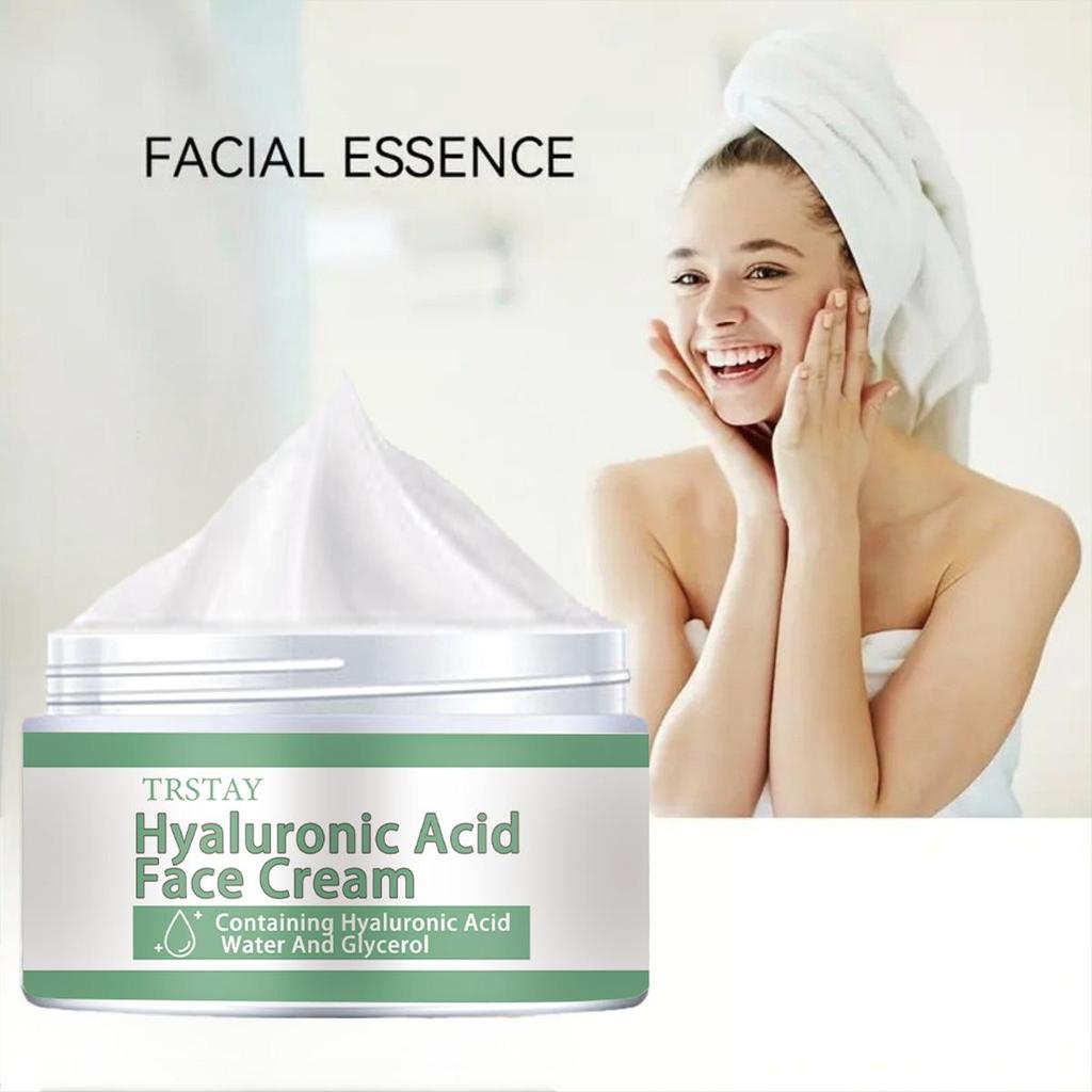 Brightening Cream Moisturizes, Is Smooth and Delicate, Gentle and Non-irritating, Reduces Fine Lines, Moisturizes the Skin, and Improves Damaged Skin