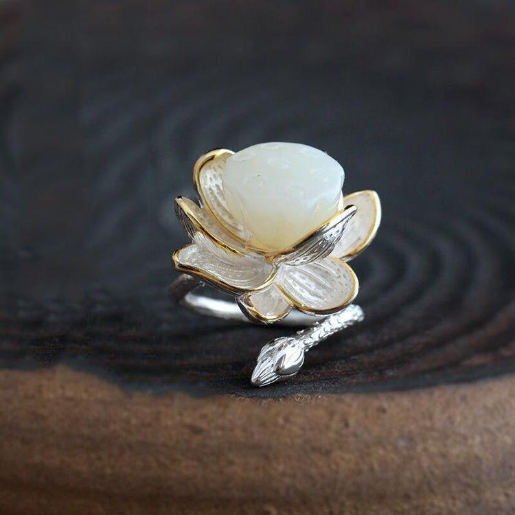 New   Natural Hetian Jade Lotus Handmade Female Model Atmospheric Retro Temperament Open Ring