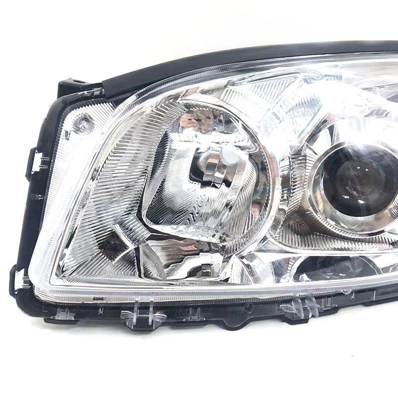Compatible Toyota RAV4 Headlight Assembly (2009-2012) - Durable Design