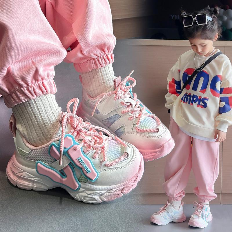 2025 Autumn Classmates Girls Sports Shoes Children's Soft-soled Fashion Dad Shoes Medium and Large Children's Non-slip and Lightweight Running Shoes