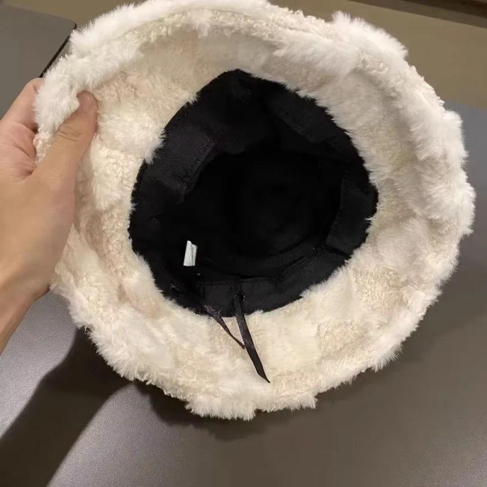 Faux Fur Women Bucket Hat Adjustable Checkered Basin Hat Lamb Wool Fisherman's Hat Autumn Winter