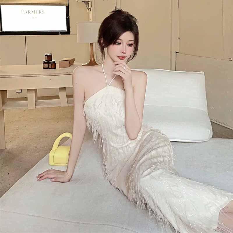 

Новая женская одежда Spice Girl платье из яркого шелка с кисточками на шее и разрезом L