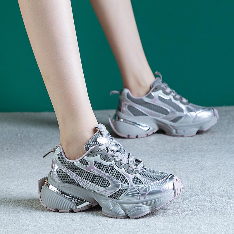Women's 2024 Spring Fashion Height-Enhancing Breathable Mesh Dad Shoes: Versatile Soft-Soled Thick-Sole Casual Sports Footwear