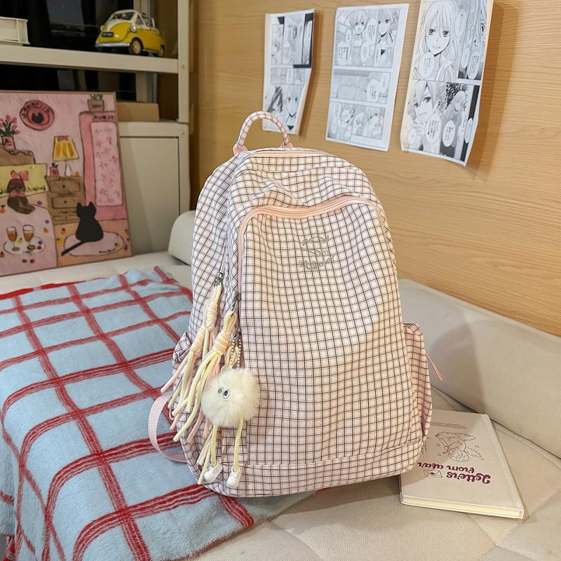 Plaid backpack for womeninsLarge-capacity student backpack in college style, lightweight, casual, and versatile for high school