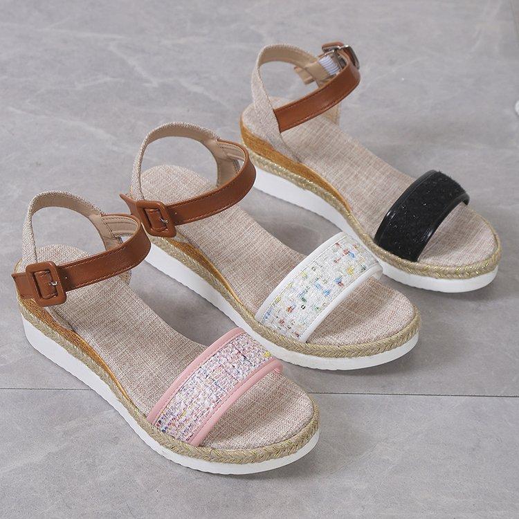 Large size 2025 summer new rubber platform woven one-word buckle sandals size 43 daily casual women's shoes