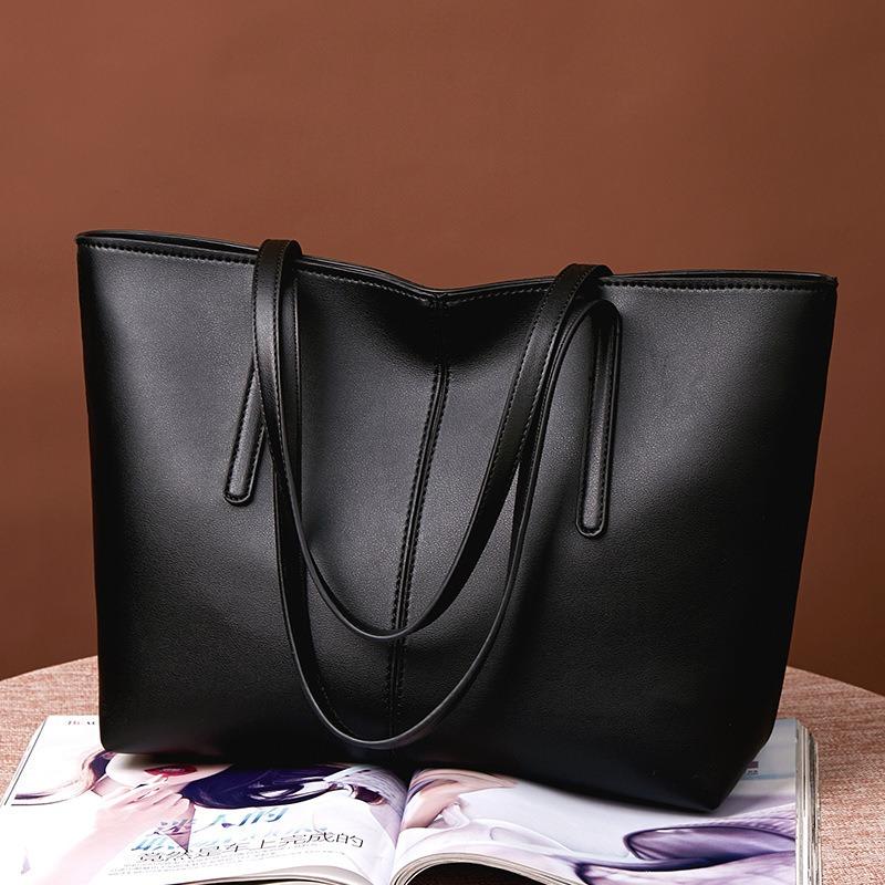 The New Bag Is Fashionable and Simple, and the Large-capacity Tote Bag Is Women's Portable Shoulder Tote Bag Women's Bag.